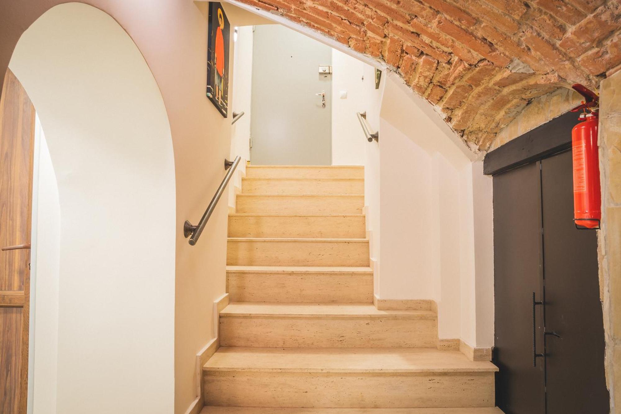 Hh Hotel Tbilisi Bagian luar foto